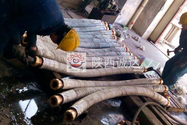 伊朗12500KVA高碳鉻鐵爐——筒瓦，水冷電纜、水冷補(bǔ)償水壓試驗(yàn)（四）